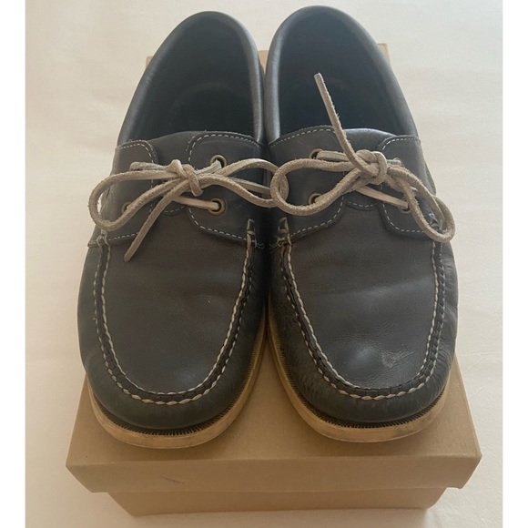 brooks brothers boat shoes